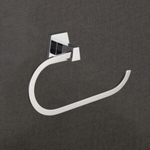 Brass Towel Ring – Modern & Rust-Resistant Bathroom Accessory for Stylish Spaces Chrome Finish | LBA 1501